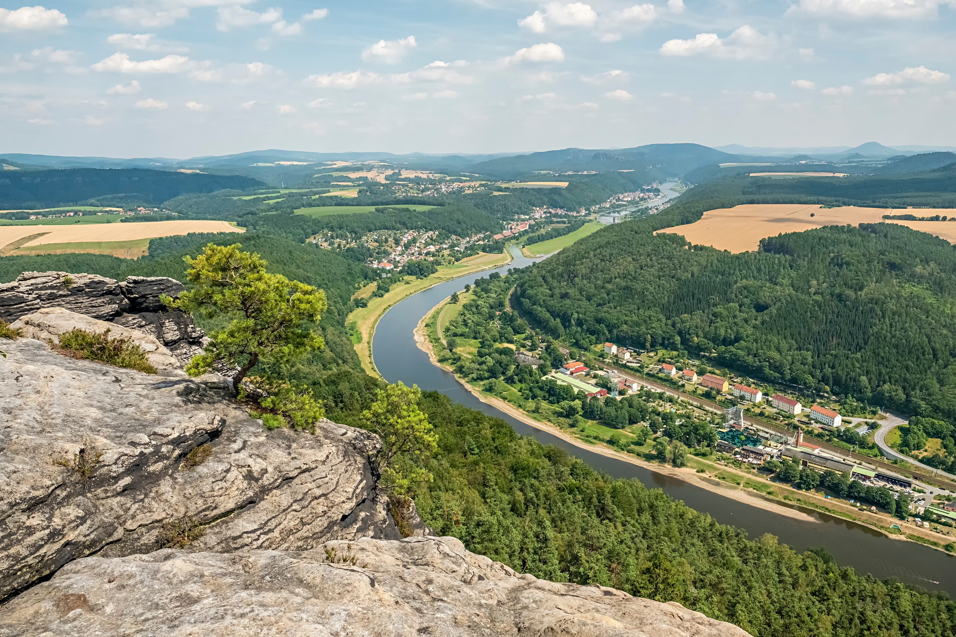 Lilienstein-Aussicht in Richtung Bad Schandau und Prossen